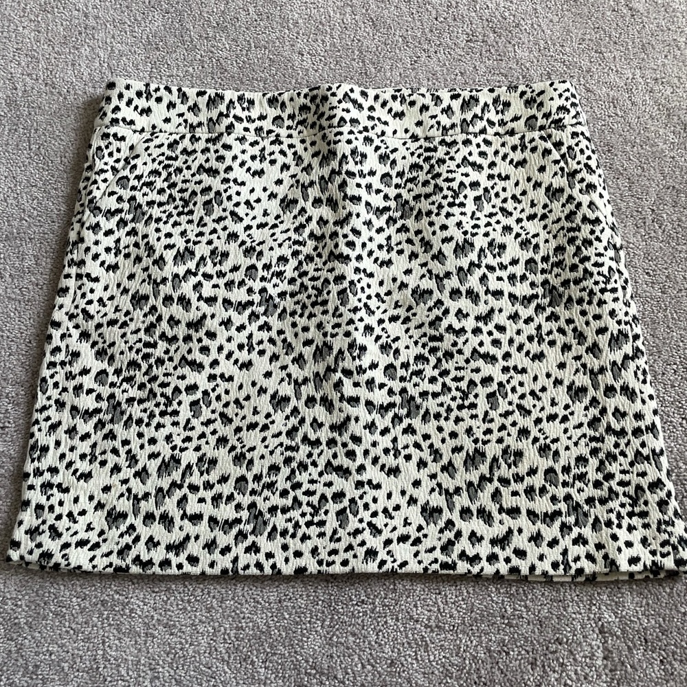 Ann Taylor Loft Snow Leopard Print Mini Skirt